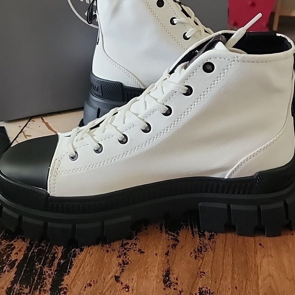 Palladium Revolt HI TX Womens White Chunky Platform Boots New! - Picture 4 of 6